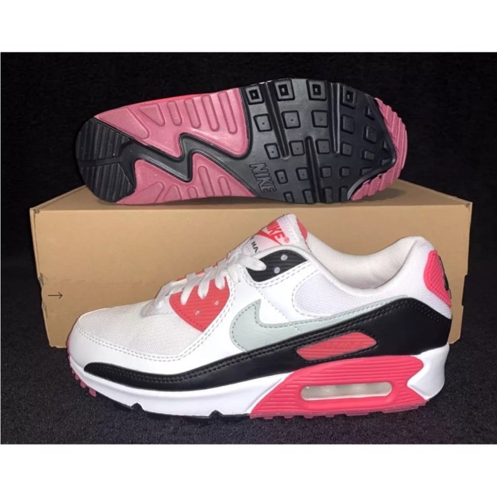 NIKE WMNS Air Max 90 White Aster Pink DH8010 105 - Sz 10/11 available - Picture 2 of 9